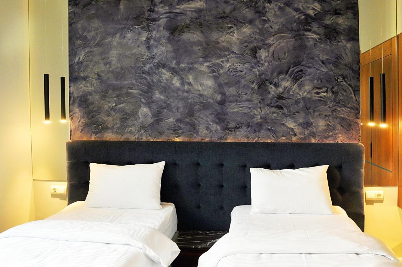 Hotel River View 4*