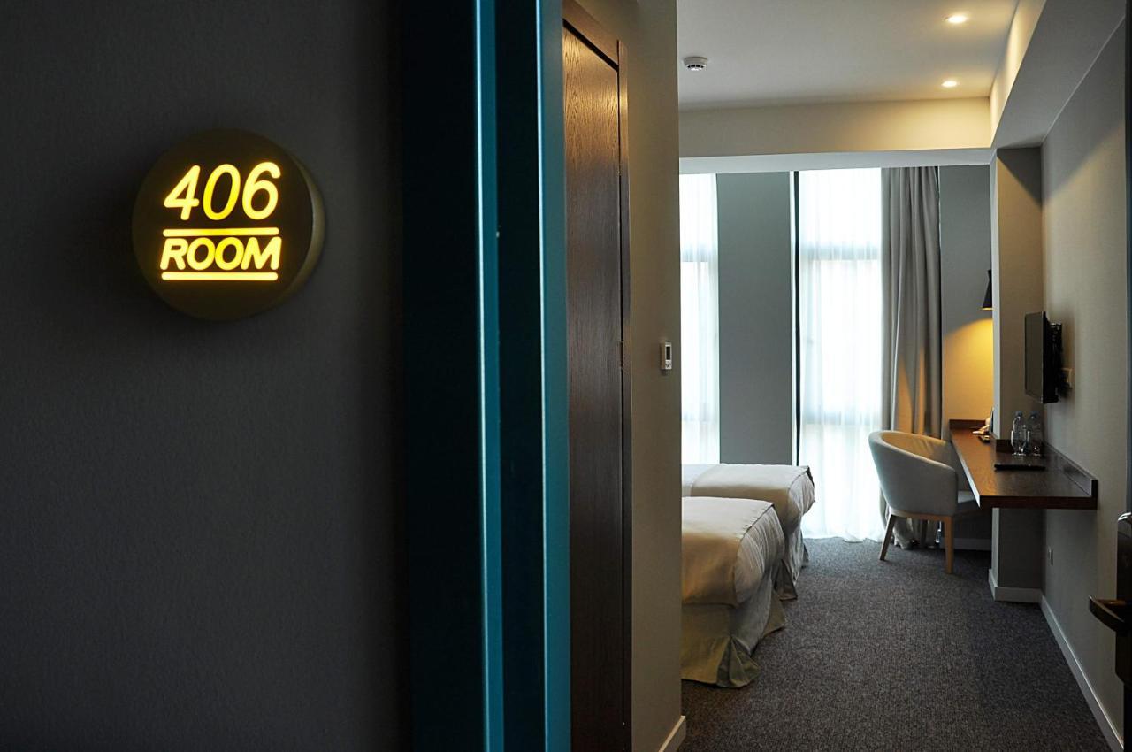 River View Hotel 4*